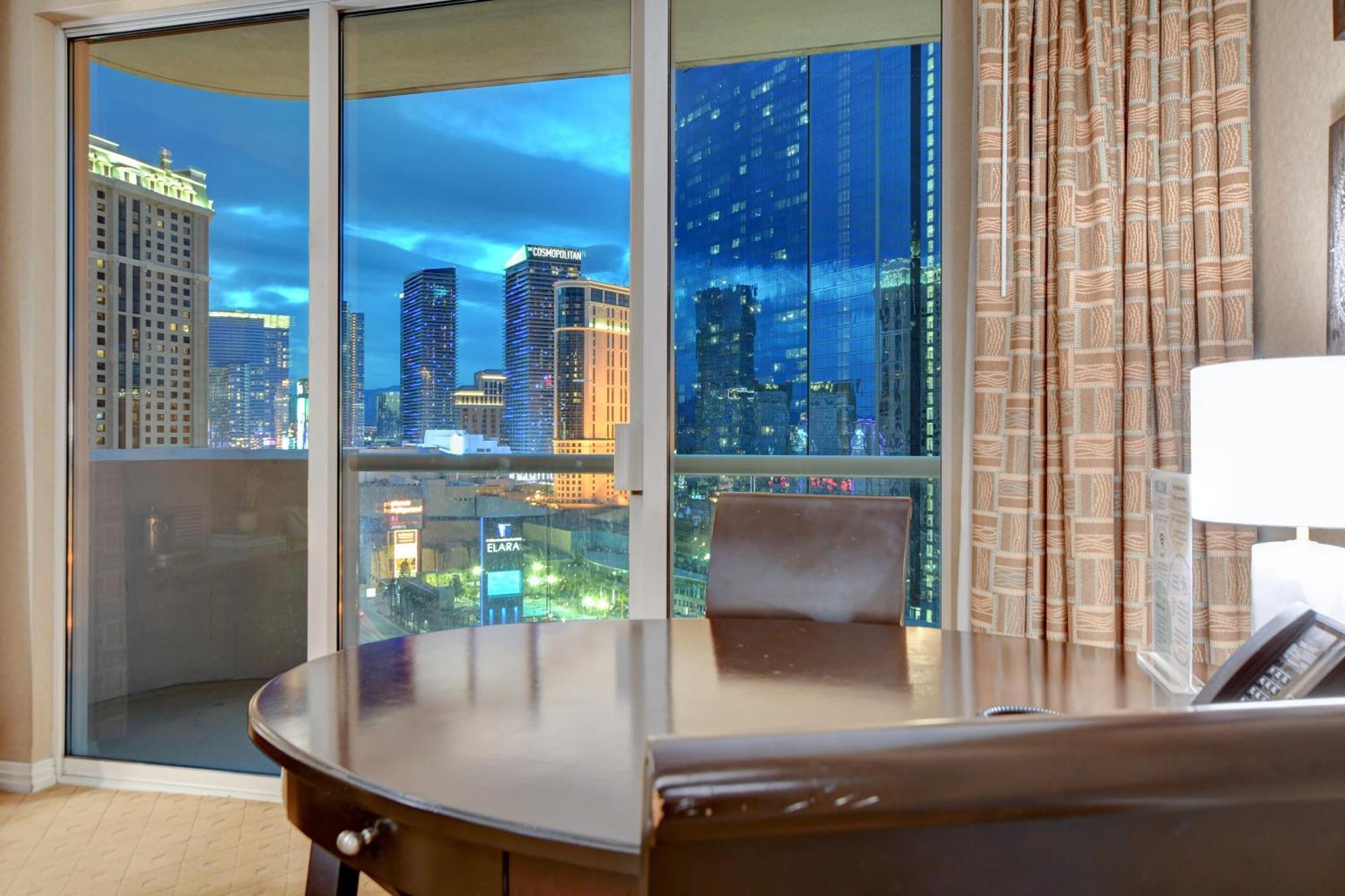 Balcony Strip View Suite * Mgm Signature Tower 3 Las Vegas Bagian luar foto