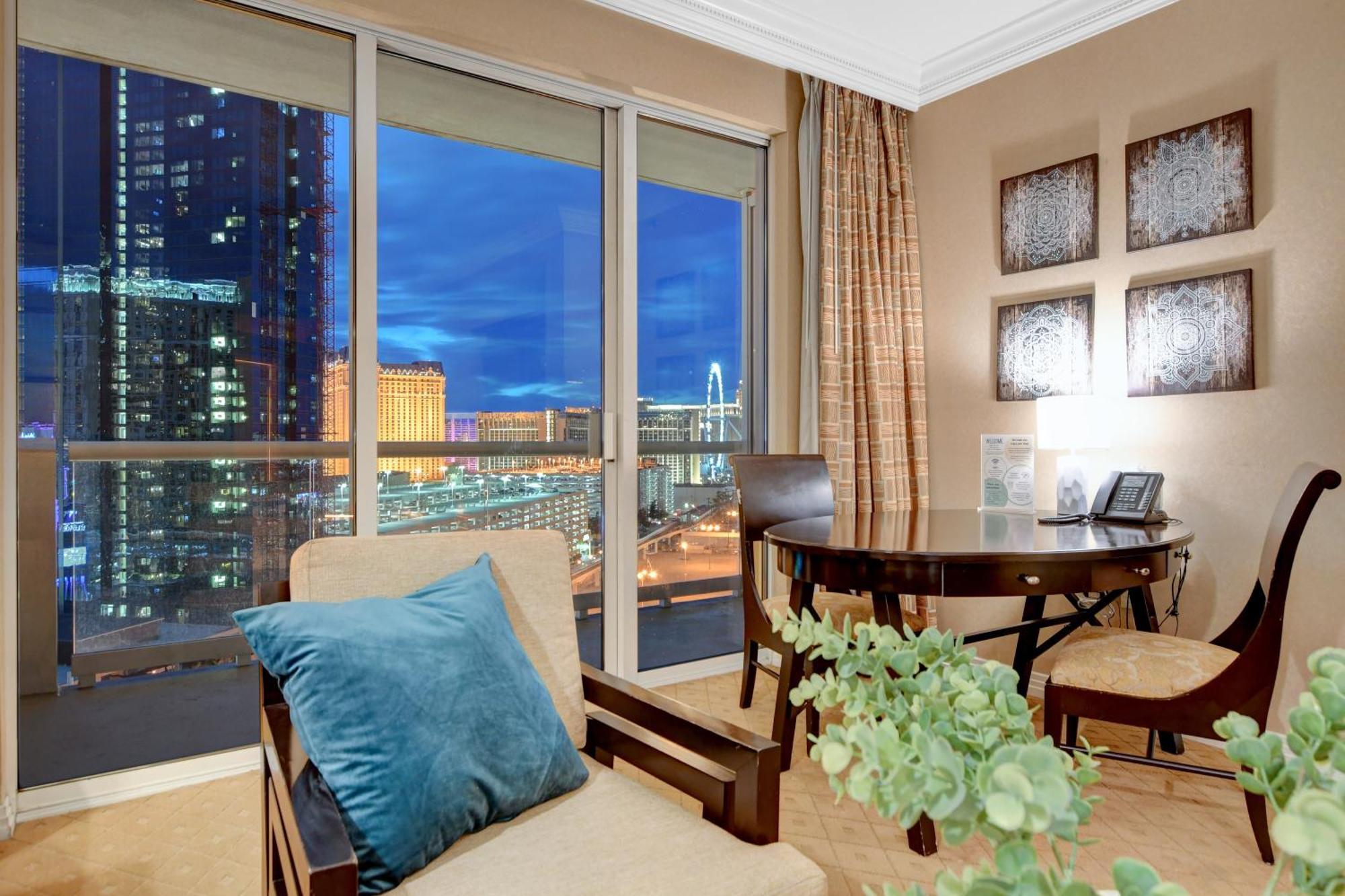 Balcony Strip View Suite * Mgm Signature Tower 3 Las Vegas Bagian luar foto