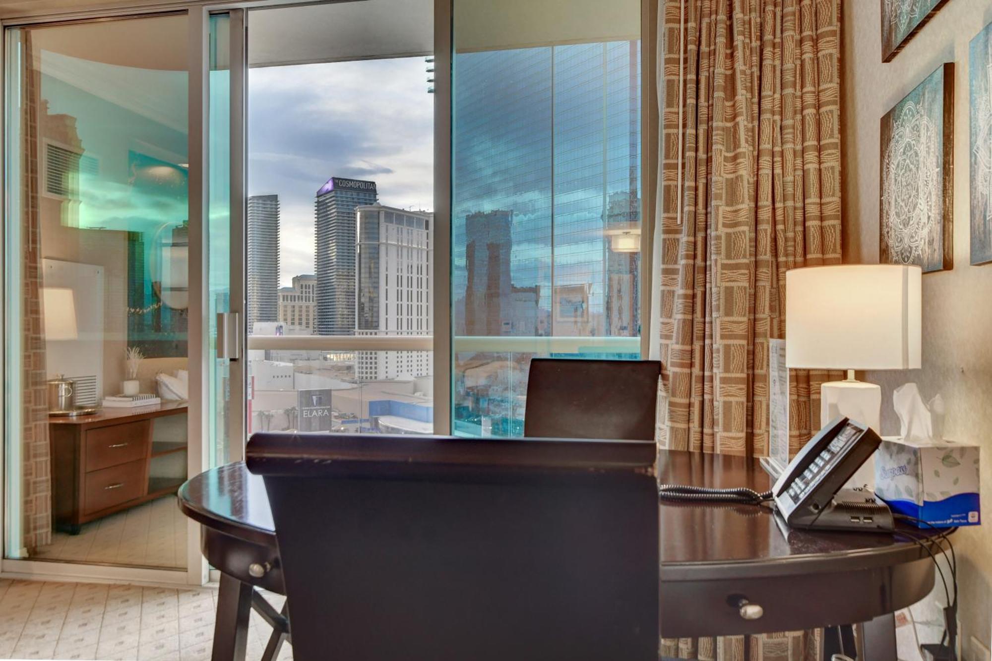 Balcony Strip View Suite * Mgm Signature Tower 3 Las Vegas Bagian luar foto